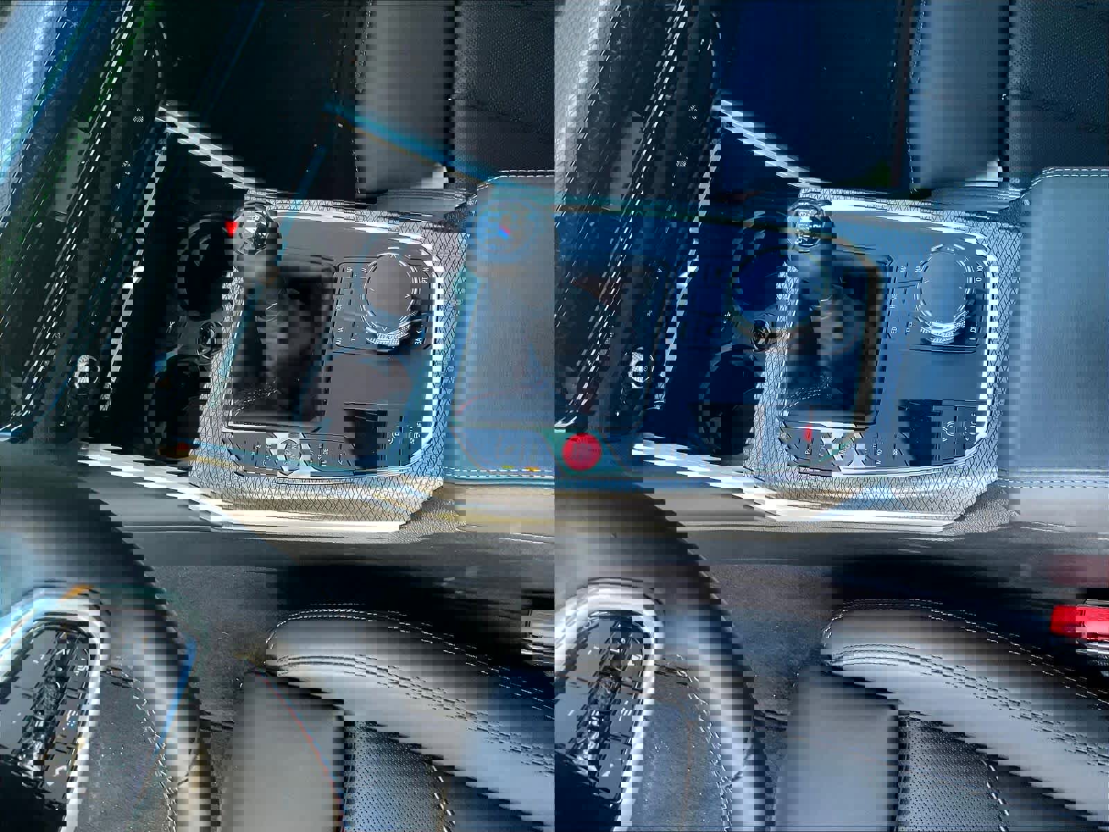 Used 2026 BMW M4 Coupe image 18