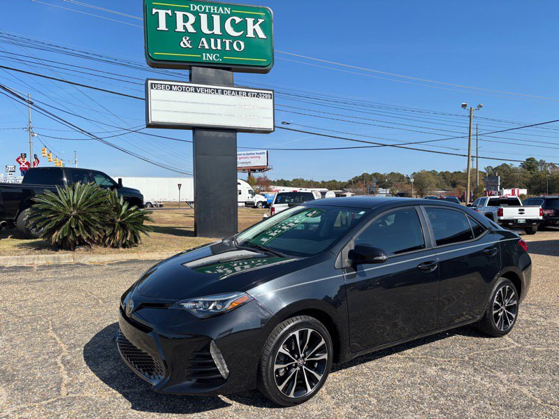 Used 2019 Toyota Corolla SE image 1