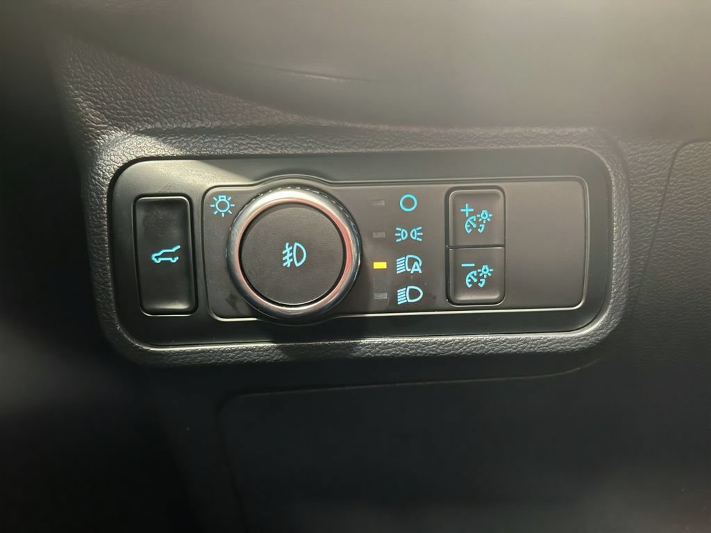 Used 2025 Ford Explorer ST-Line AWD/4WD image 12