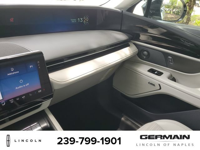 New 2026 Lincoln Nautilus Reserve AWD/4WD image 33