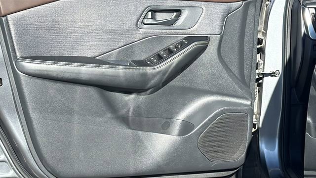 Used 2021 Nissan Rogue S image 23