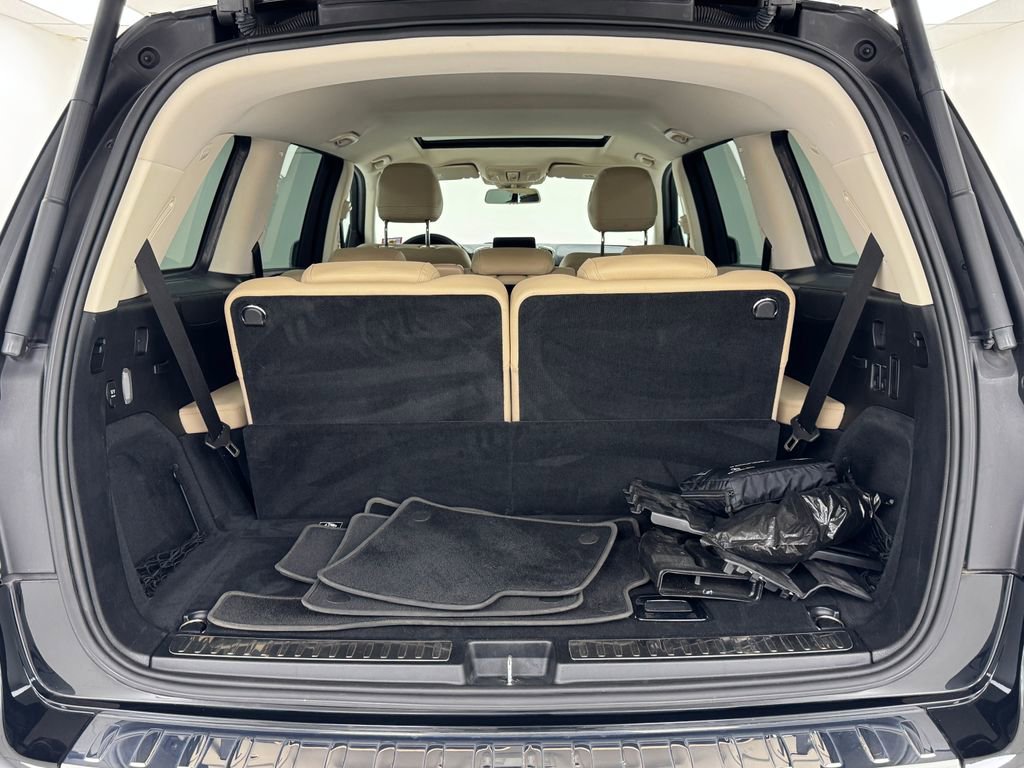 Used 2019 Mercedes-Benz GLS 450 4MATIC image 28