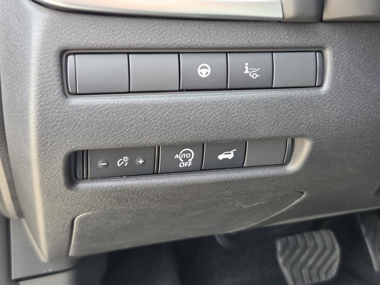 New 2026 Nissan Rogue Platinum AWD/4WD image 21