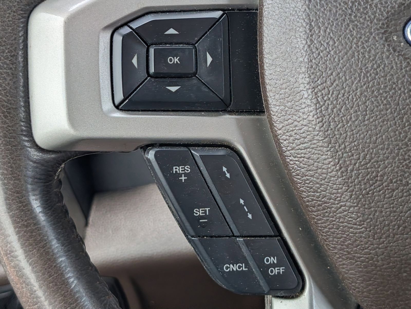Used 2020 Ford F150 King Ranch w/ Equipment Group 601A Luxury AWD/4WD image 25