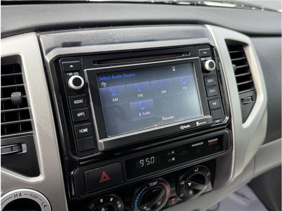 Used 2014 Toyota Tacoma 4x4 Access Cab w/ SR5 Package image 17