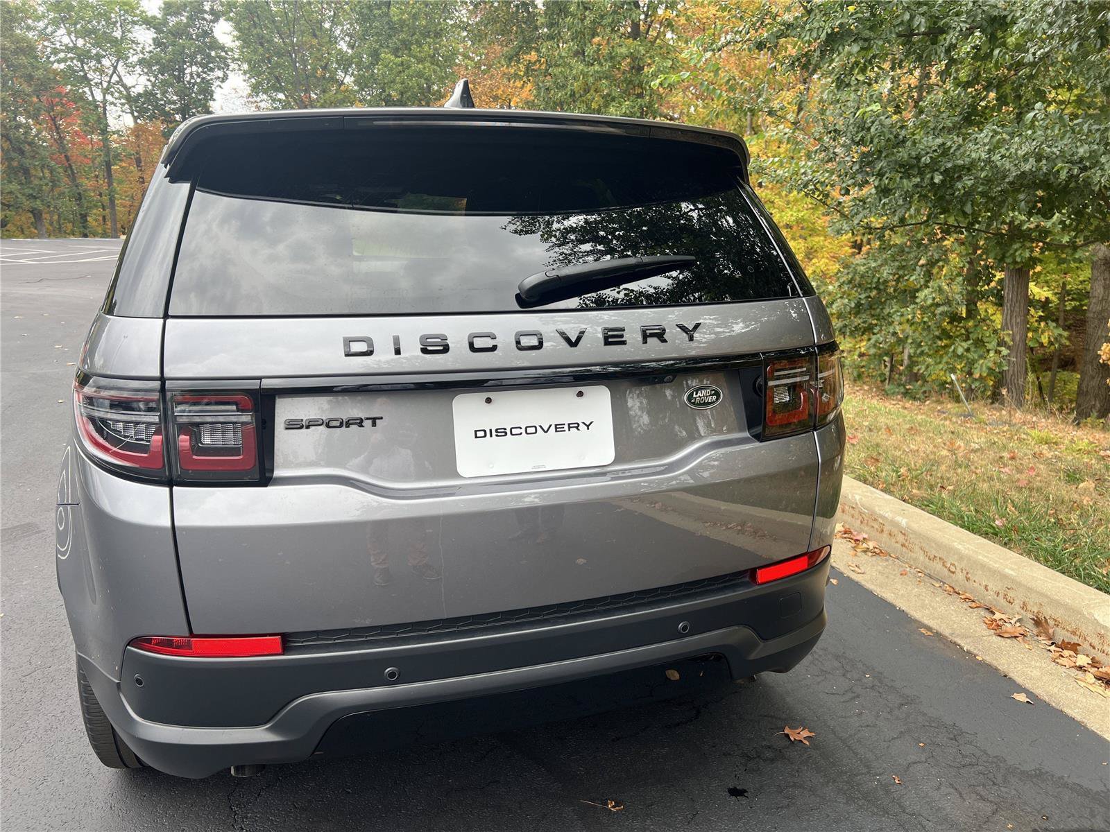 Certified 2023 Land Rover Discovery Sport SE AWD/4WD image 13