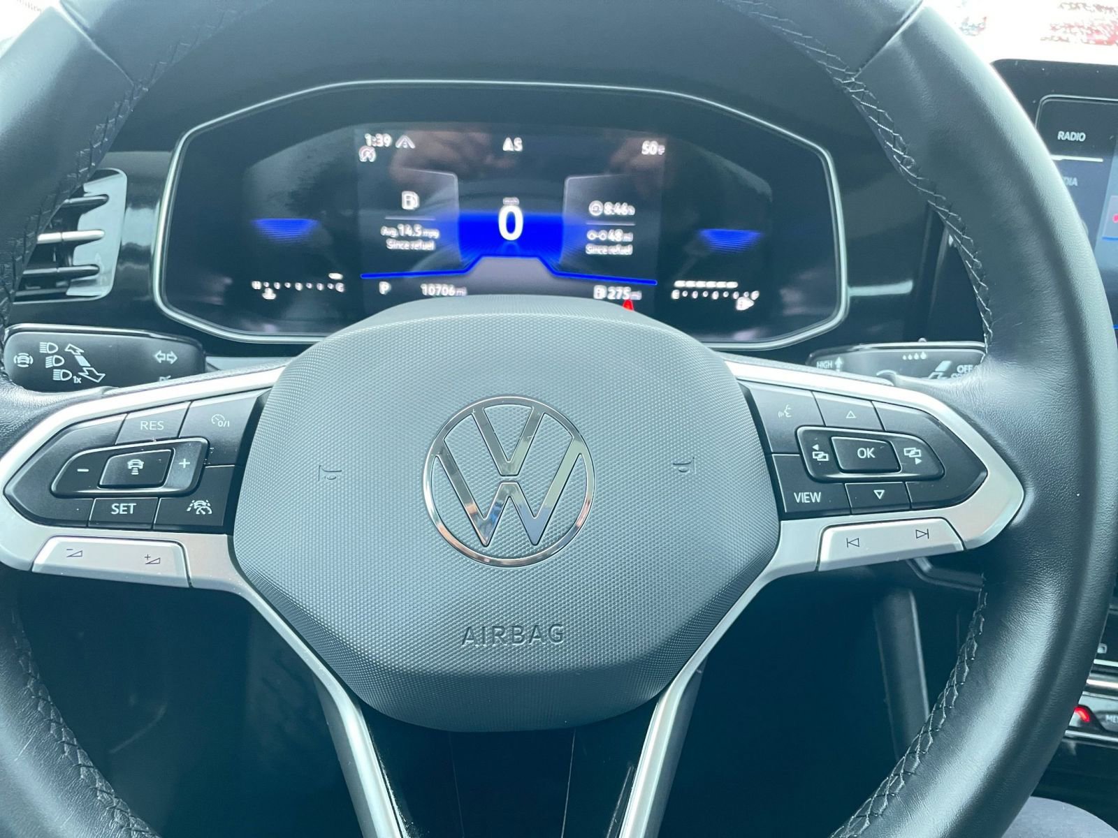 Used 2025 Volkswagen Jetta SE image 28