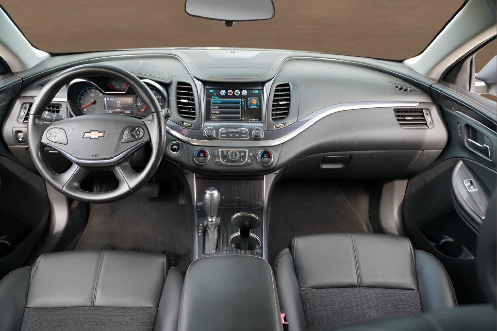 Used 2018 Chevrolet Impala LT FWD image 24
