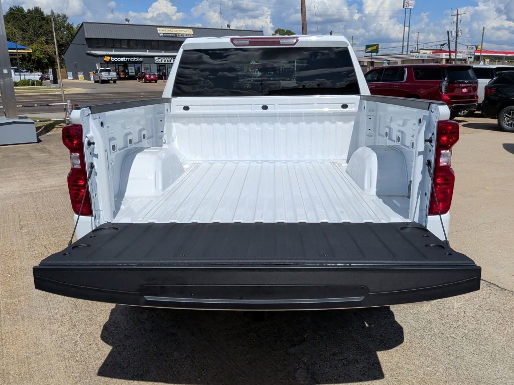 New 2026 Chevrolet Silverado 1500 Custom w/ LPO, Dark Essentials Package RWD image 34