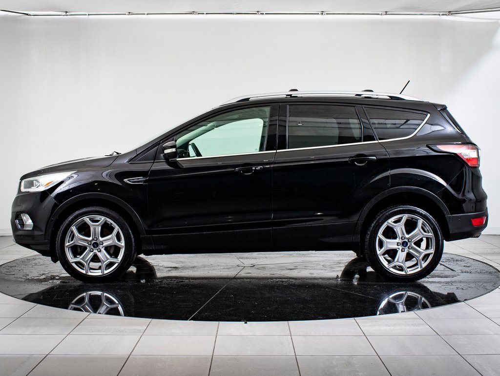 Used 2018 Ford Escape Titanium image 12