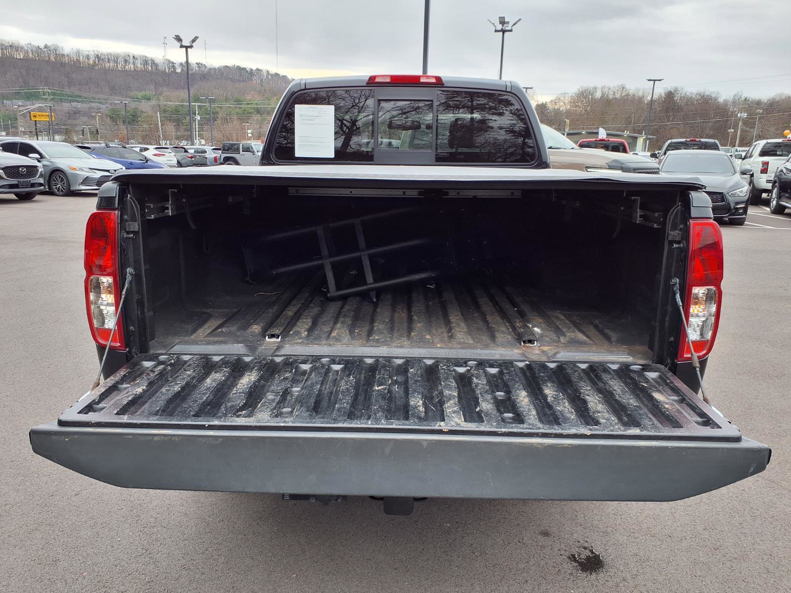 Used 2019 Nissan Frontier SV w/ Value Truck Package image 12