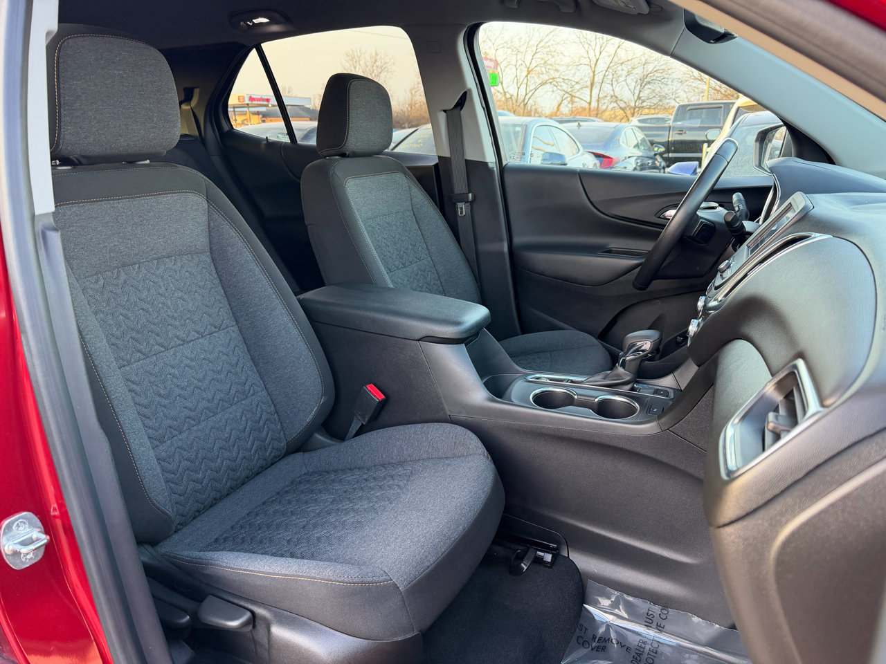 Used 2022 Chevrolet Equinox LT image 70