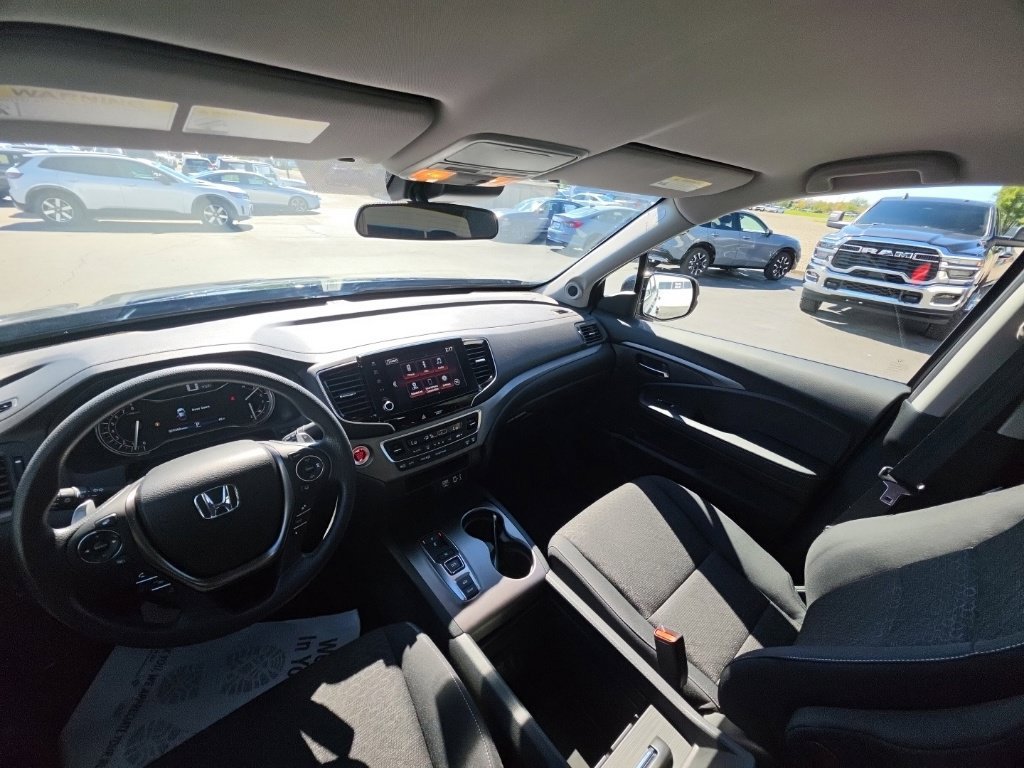 Used 2023 Honda Ridgeline Sport image 29