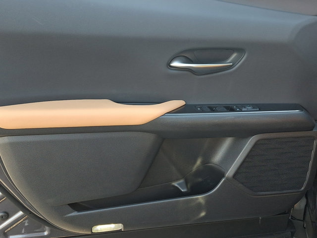 New 2026 Lexus UX 300h AWD image 10