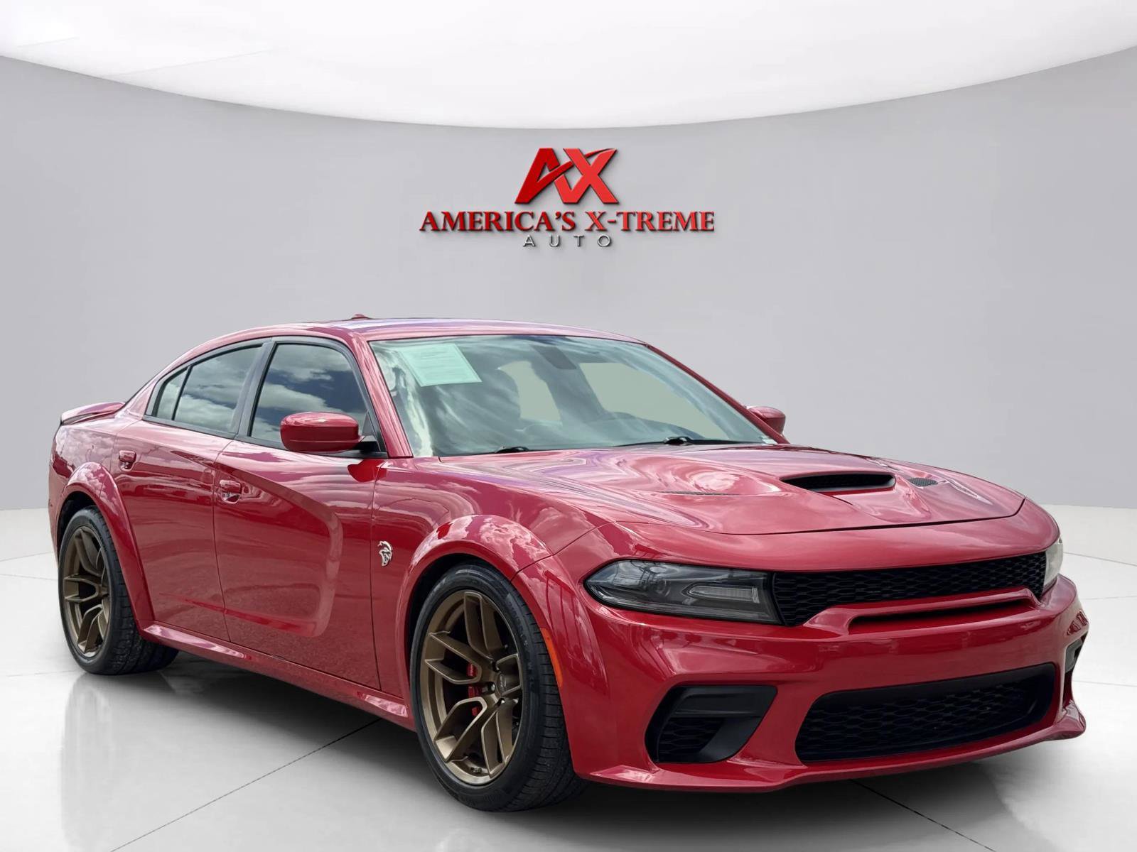 Used 2016 Dodge Charger SRT Hellcat w/ Harman/Kardon Audio Group RWD image 7