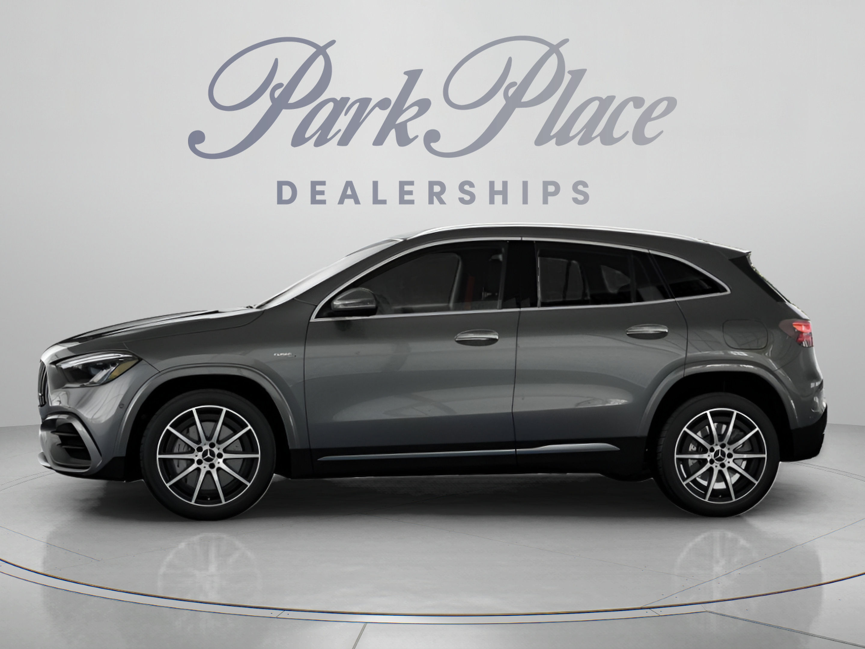 New 2026 Mercedes-Benz GLA 35 AMG 4MATIC image 4