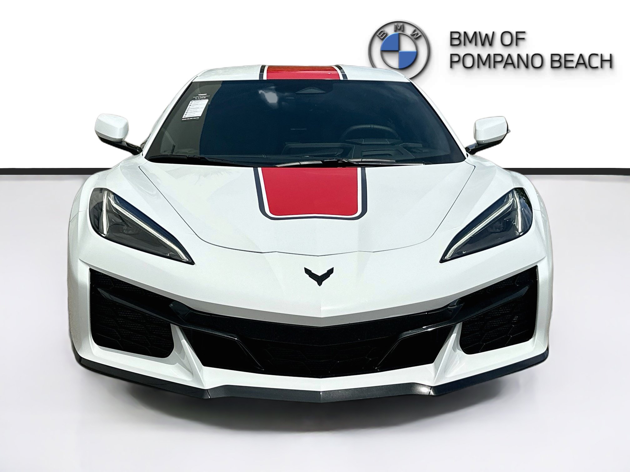 Used 2026 Chevrolet Corvette Z06 RWD image 2