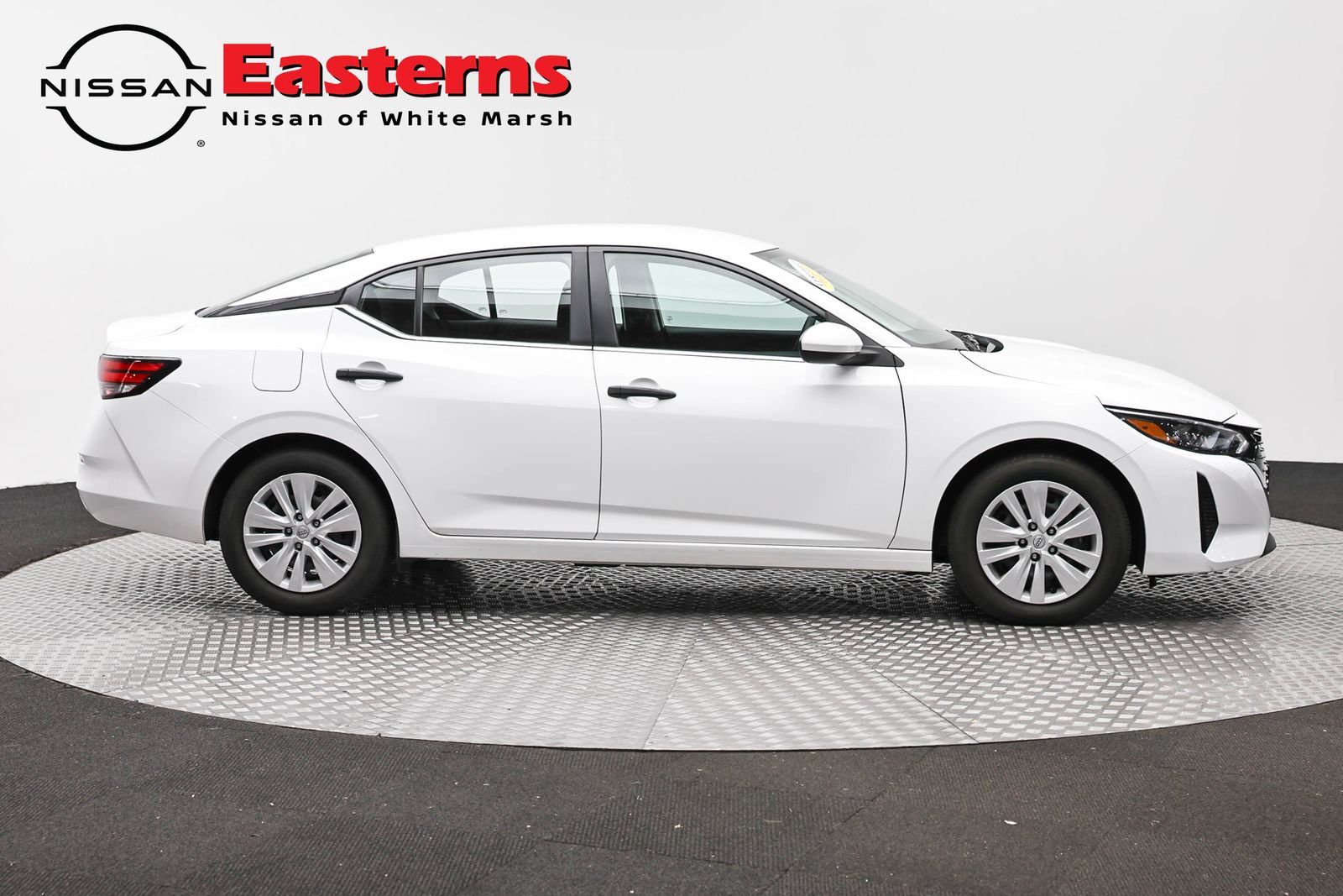 Used 2024 Nissan Sentra S FWD image 4