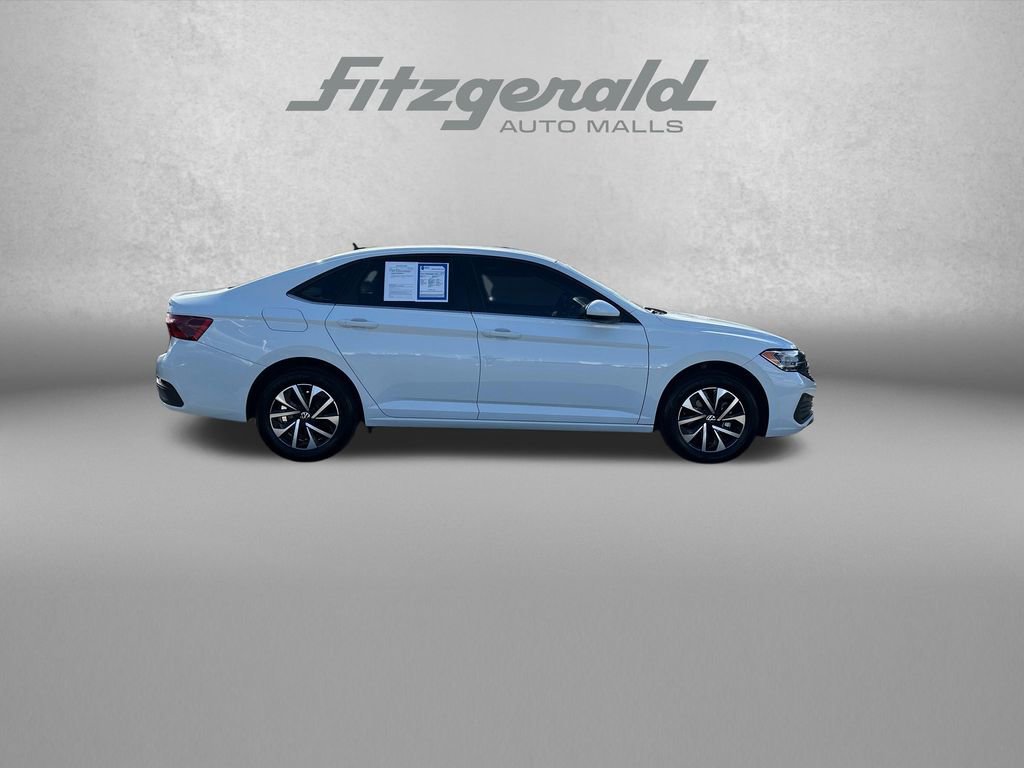 Used 2022 Volkswagen Jetta S FWD image 15