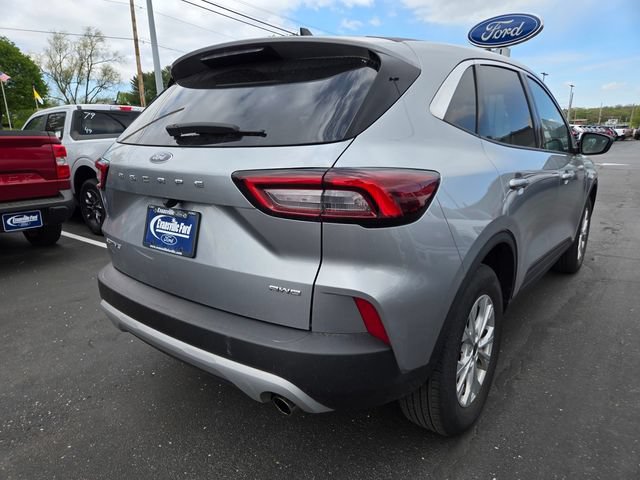 Used 2023 Ford Escape Active AWD/4WD image 4