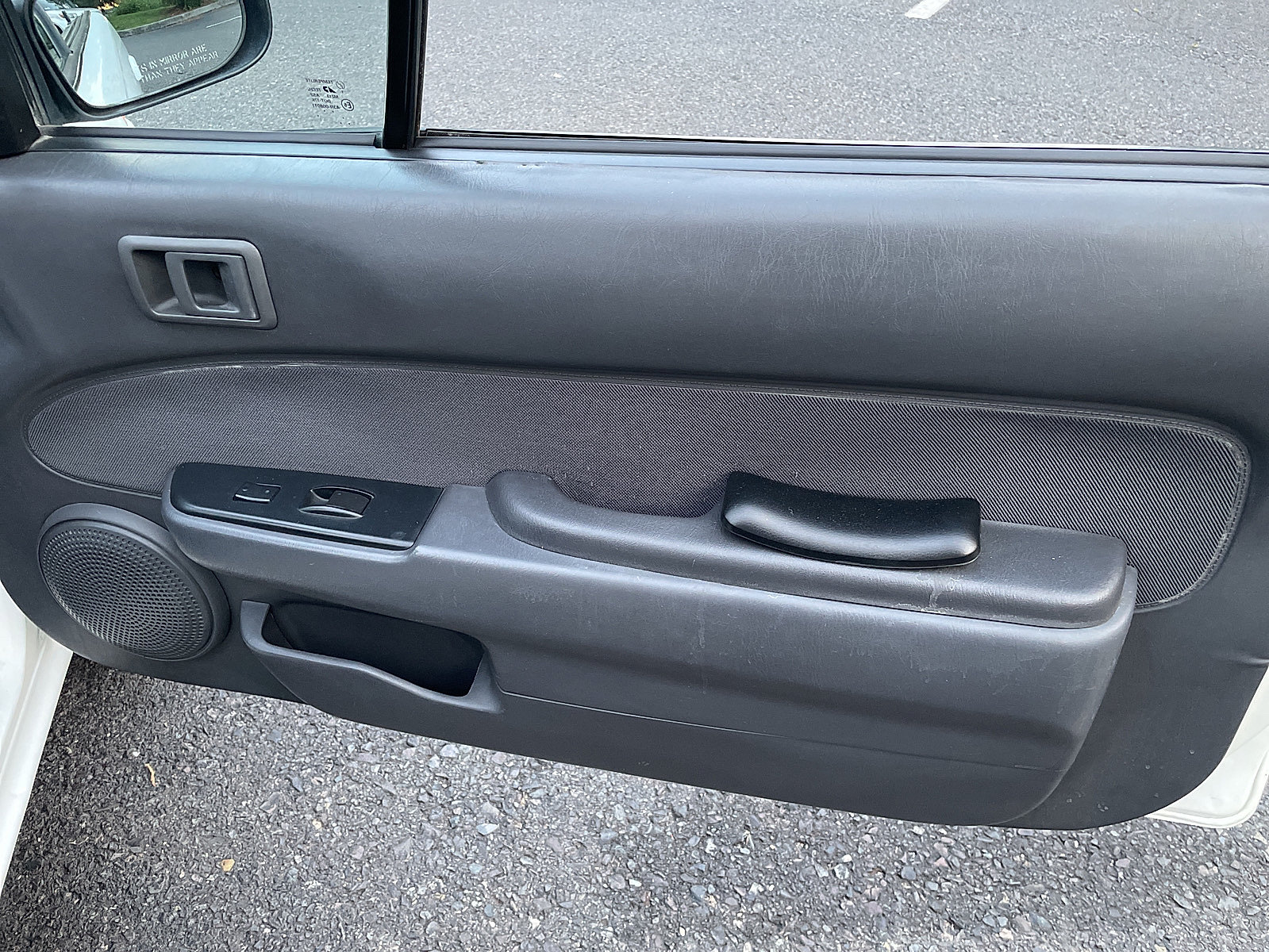 Used 1997 Toyota Paseo Convertible FWD image 30