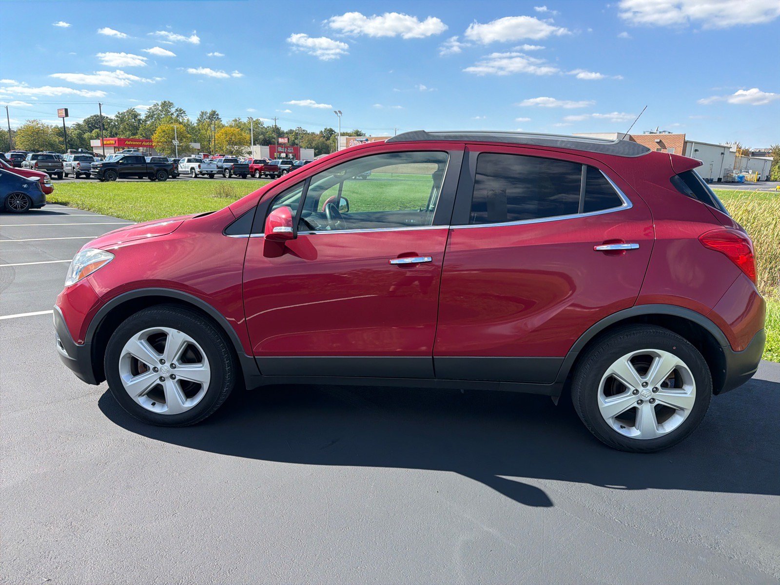 Used 2016 Buick Encore Convenience FWD image 2