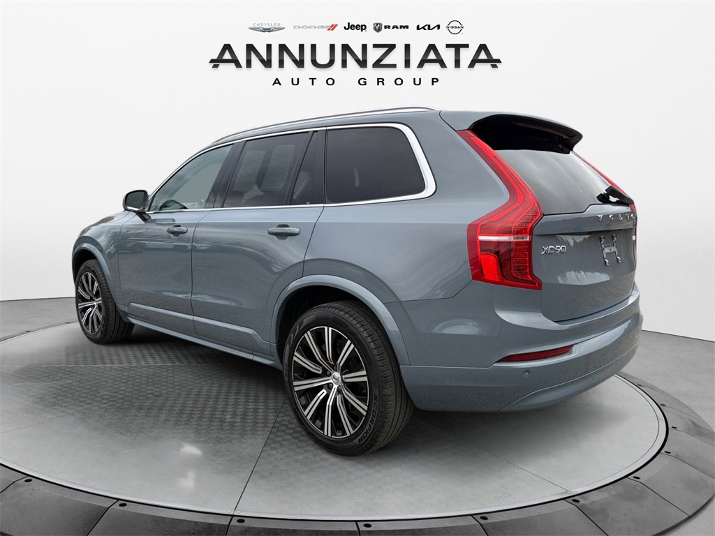 Used 2023 Volvo XC90 B5 Core w/ Climate Package image 3