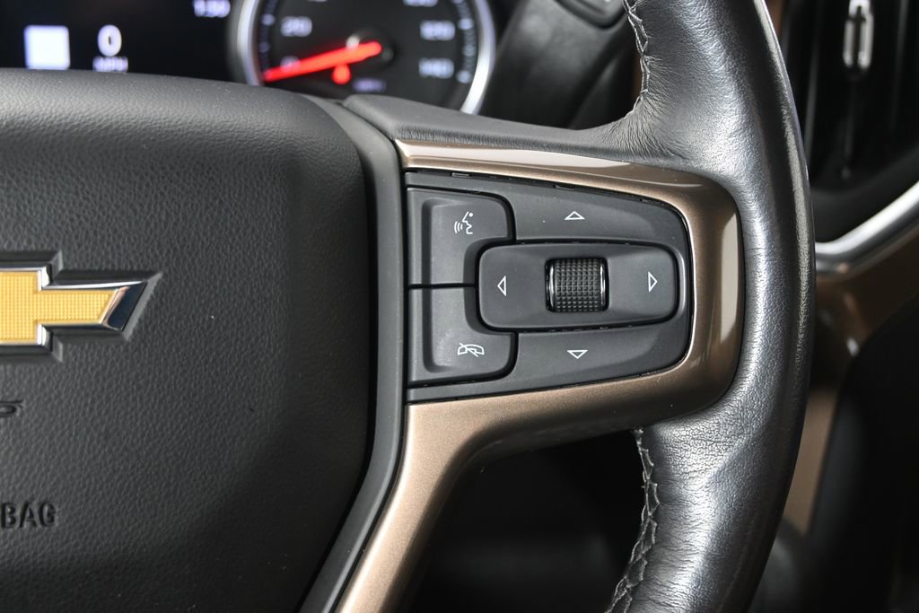 Used 2021 Chevrolet Silverado 1500 High Country AWD/4WD image 41