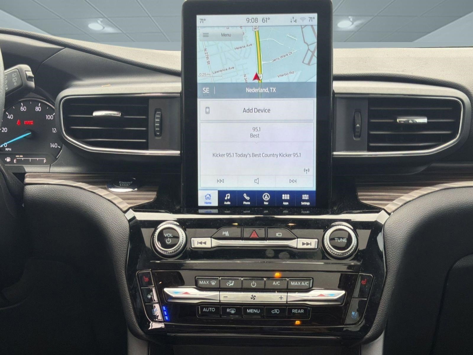 Used 2023 Ford Explorer Limited w/ Limited Technology Package RWD image 24