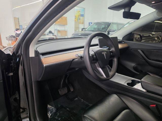 Used 2021 Tesla Model Y Long Range AWD/4WD image 8