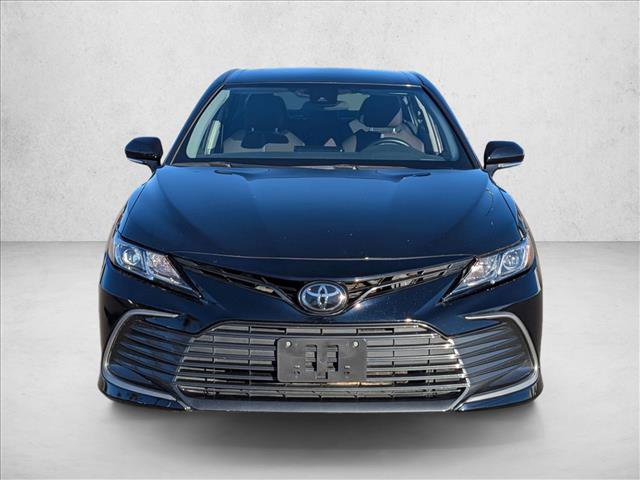 Used 2023 Toyota Camry LE image 2