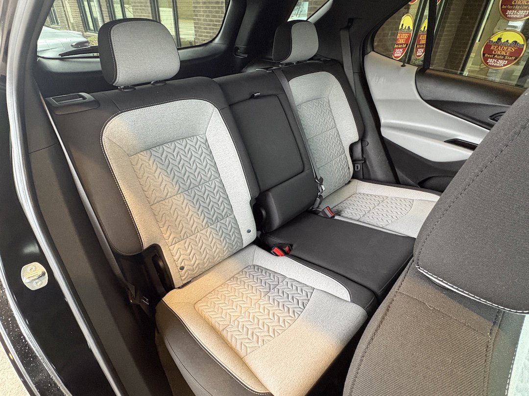 Used 2022 Chevrolet Equinox LS image 27