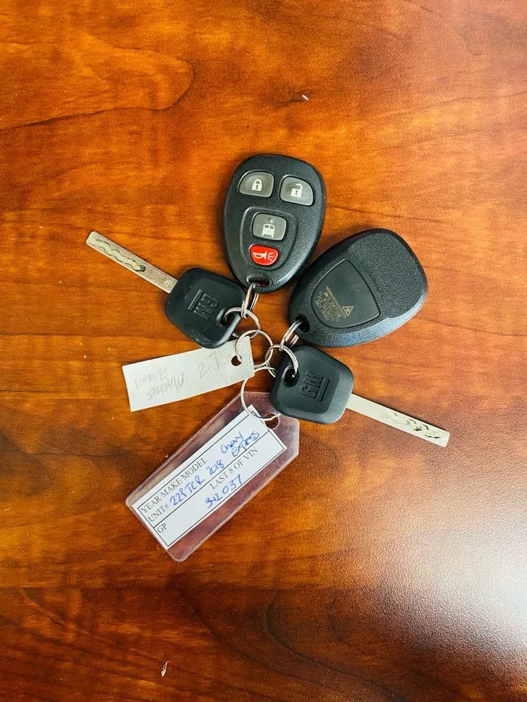 Used 2018 Chevrolet Express 2500 Extended w/ Driver Convenience Package image 26