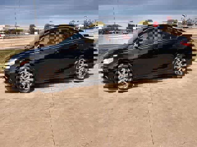 Used 2017 Toyota Camry XLE image 4