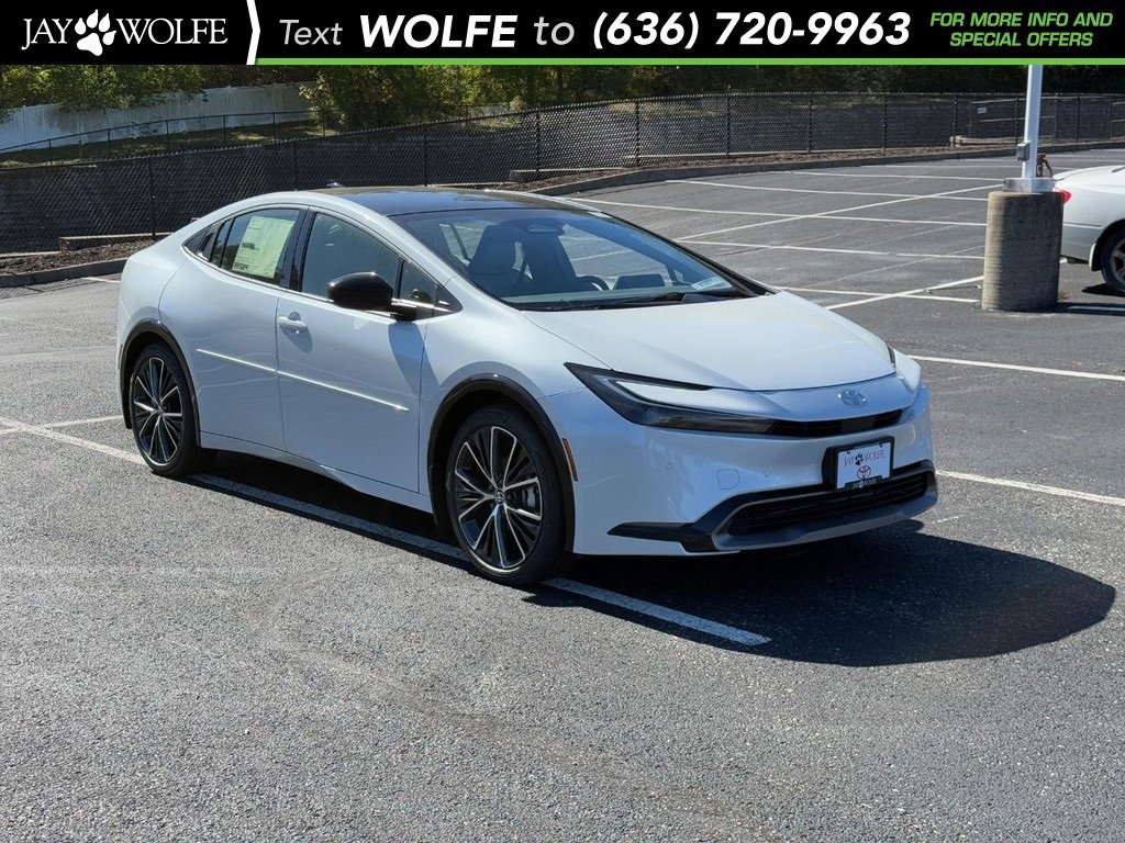 New 2026 Toyota Prius XLE image 1