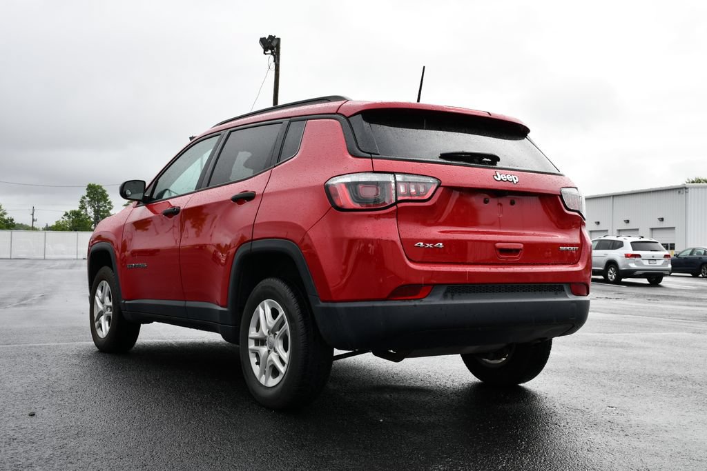 Used 2018 Jeep Compass Sport AWD/4WD image 5