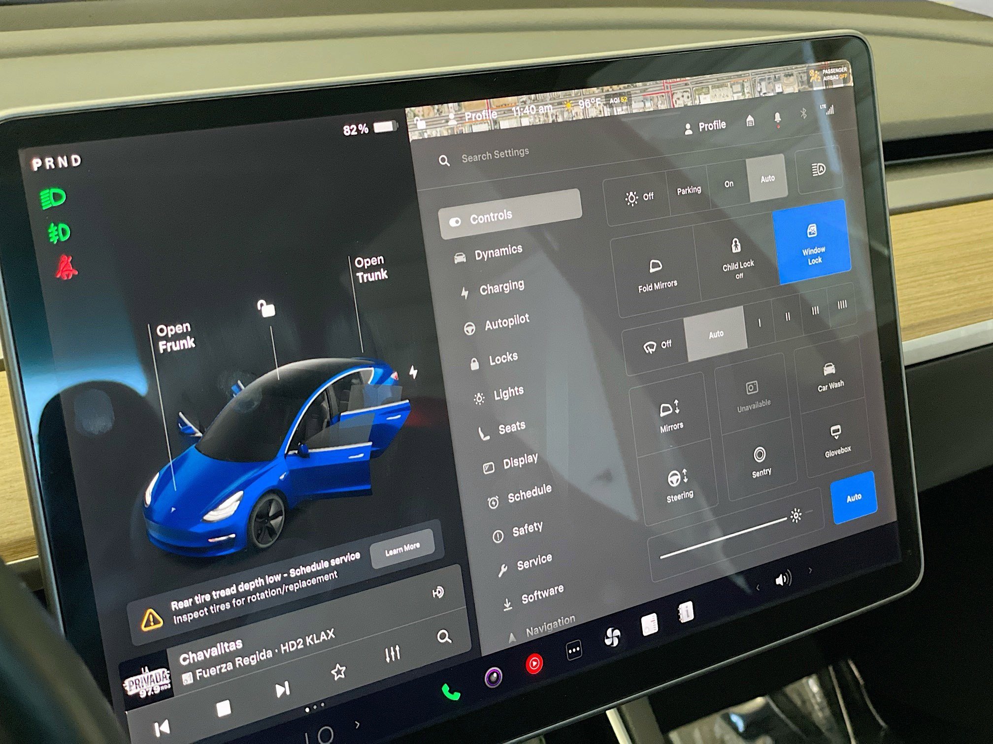 Used 2018 Tesla Model 3 Long Range image 11