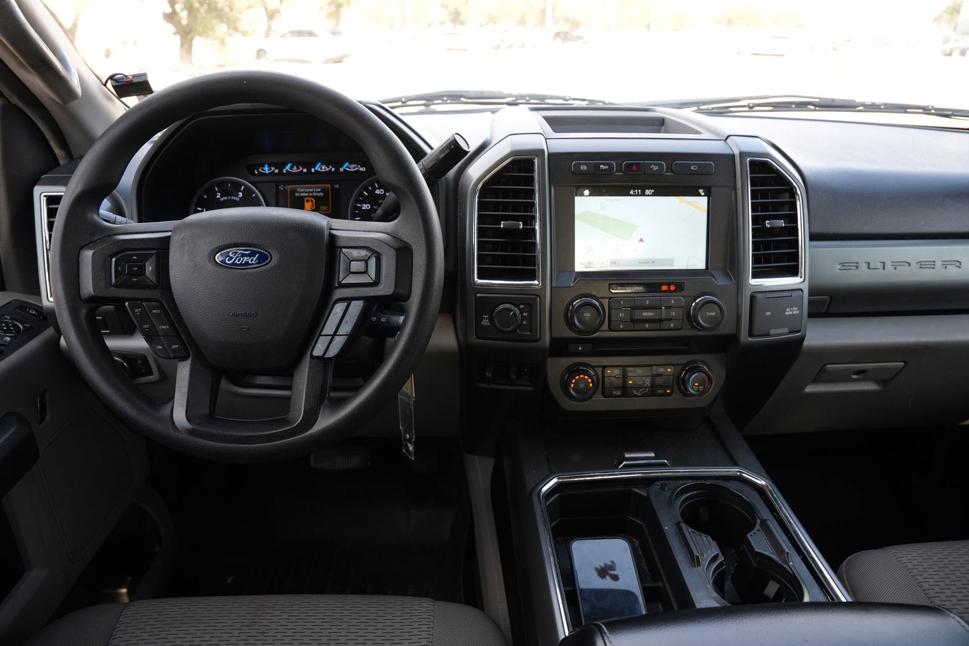 Used 2017 Ford F250 XLT w/ XLT Premium Package image 9