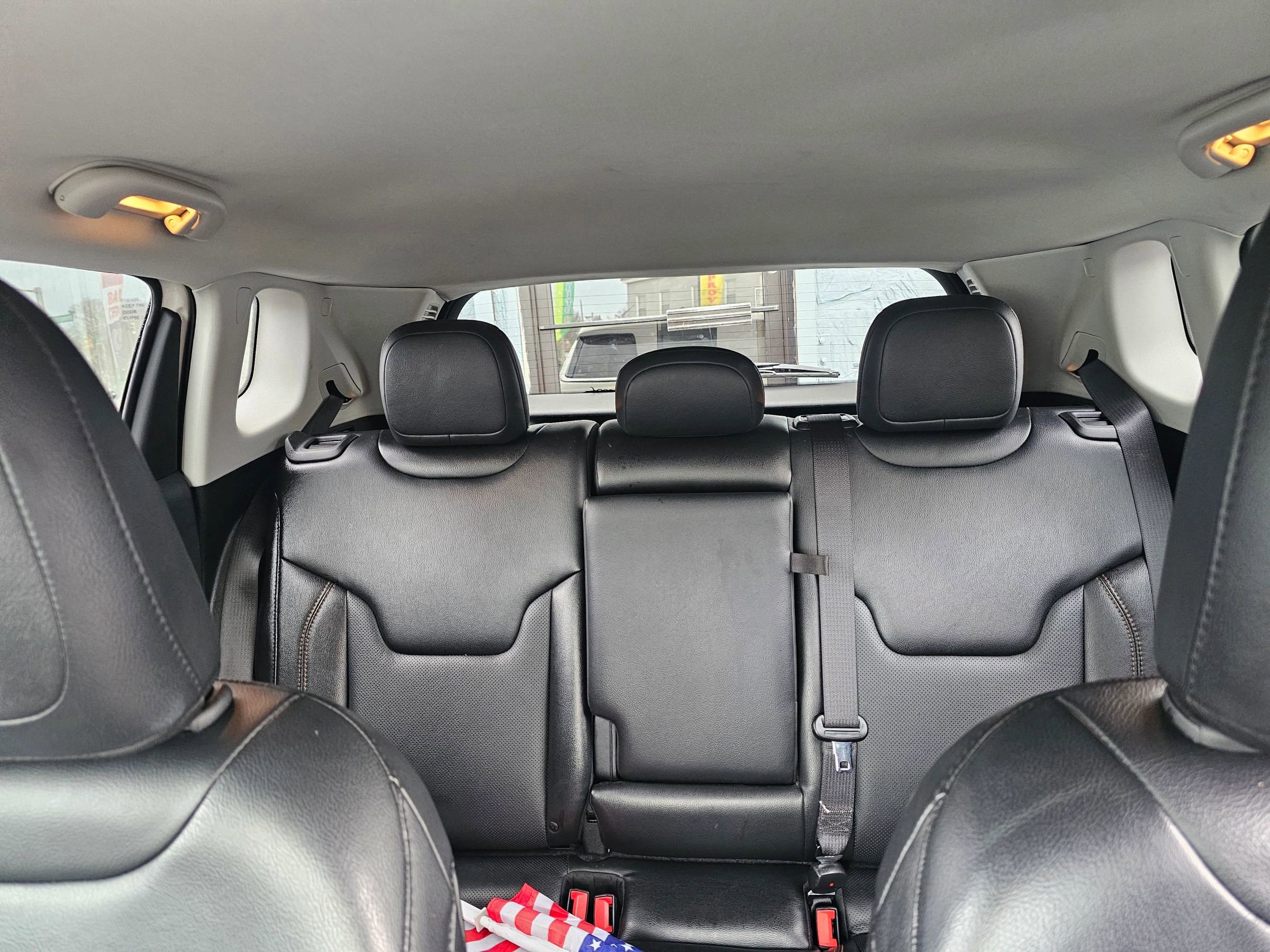 Used 2020 Jeep Compass Limited image 29