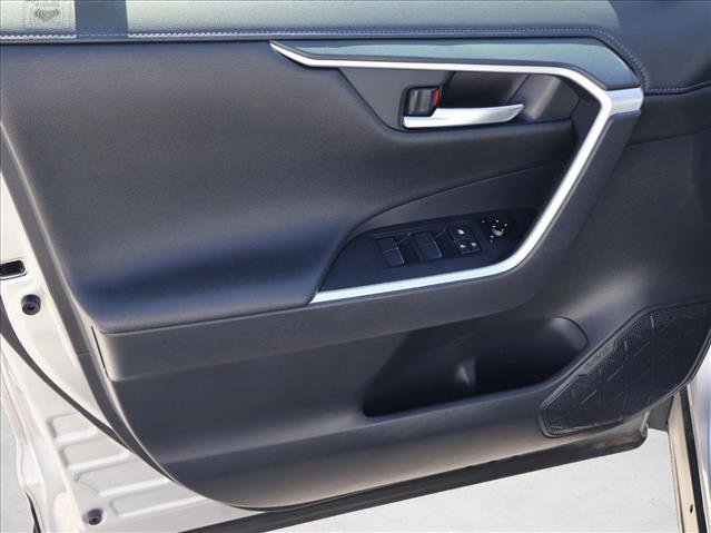 Certified 2019 Toyota RAV4 XSE AWD/4WD image 11