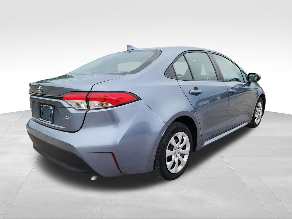 Used 2023 Toyota Corolla LE FWD image 9