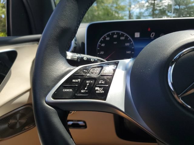 Used 2023 Mercedes-Benz GLC 300 4MATIC image 22