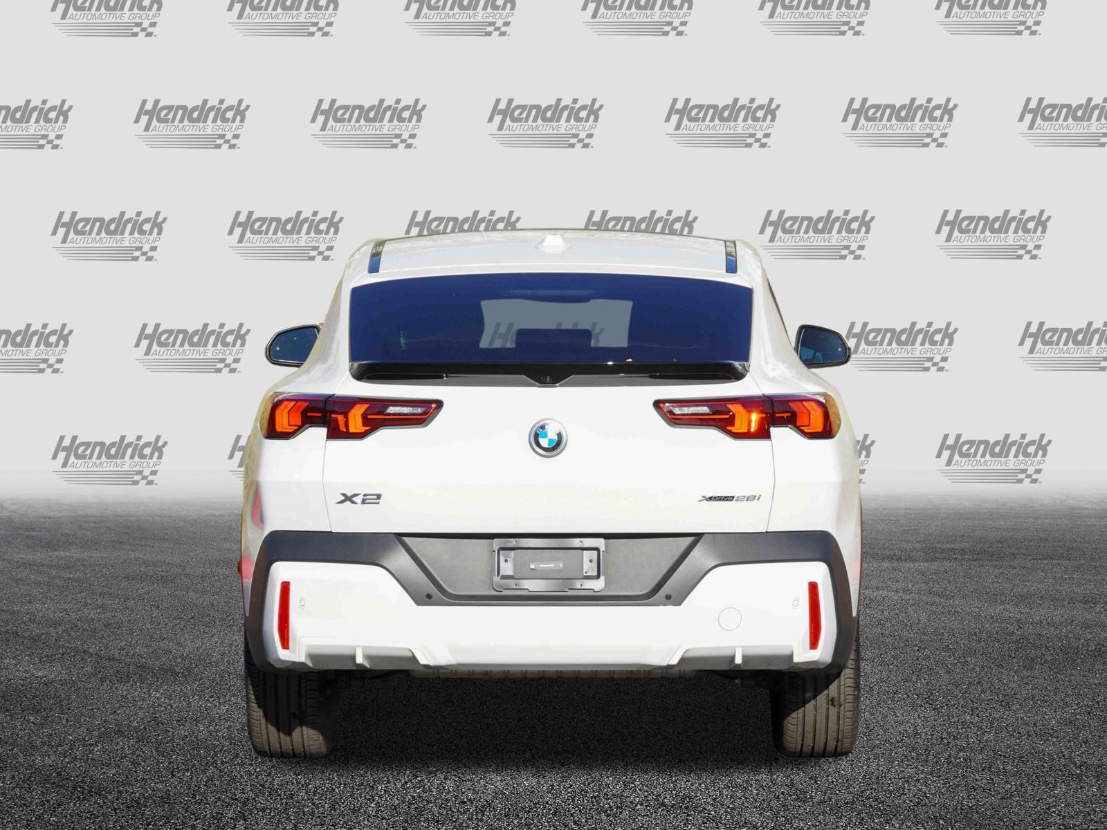 Certified 2025 BMW X2 xDrive28i w/ Premium Package image 7