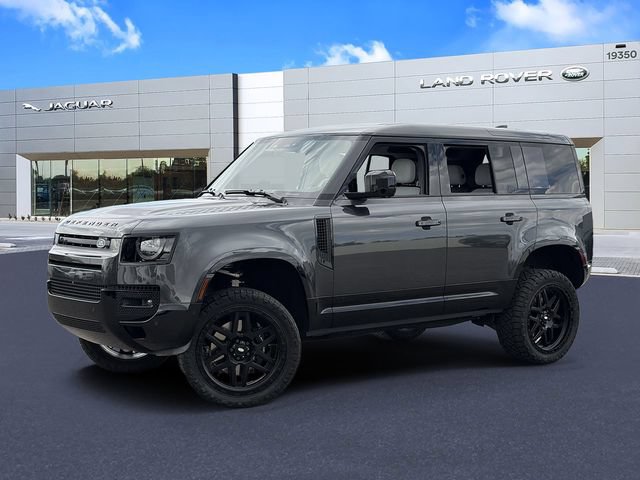 Used 2025 Land Rover Defender 110 V8 AWD/4WD image 1
