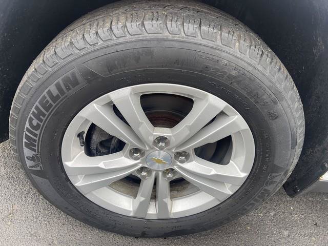 Used 2016 Chevrolet Equinox LS FWD image 18