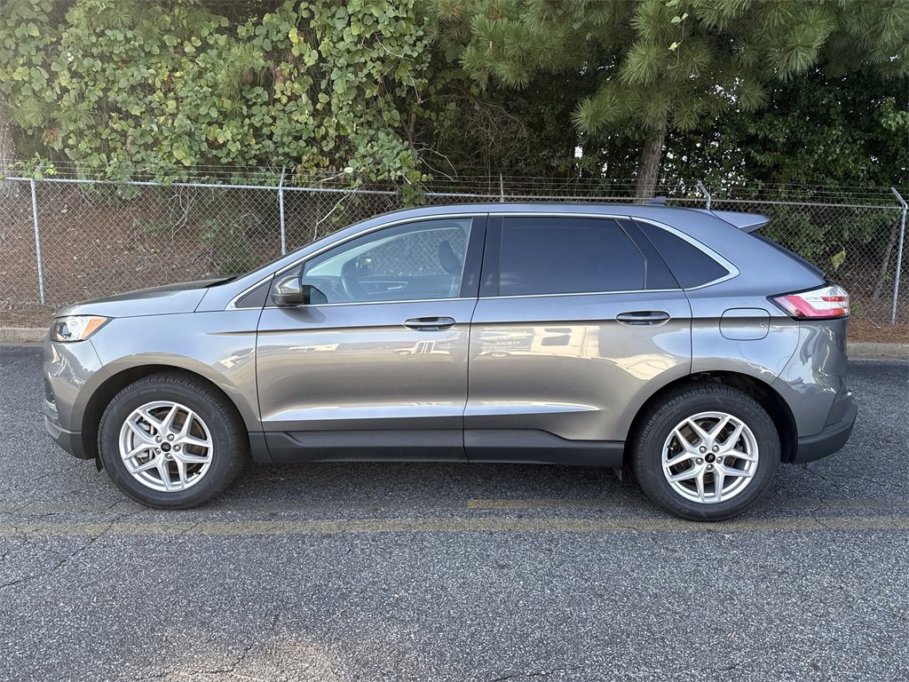 Used 2024 Ford Edge SEL w/ Convenience Package image 4