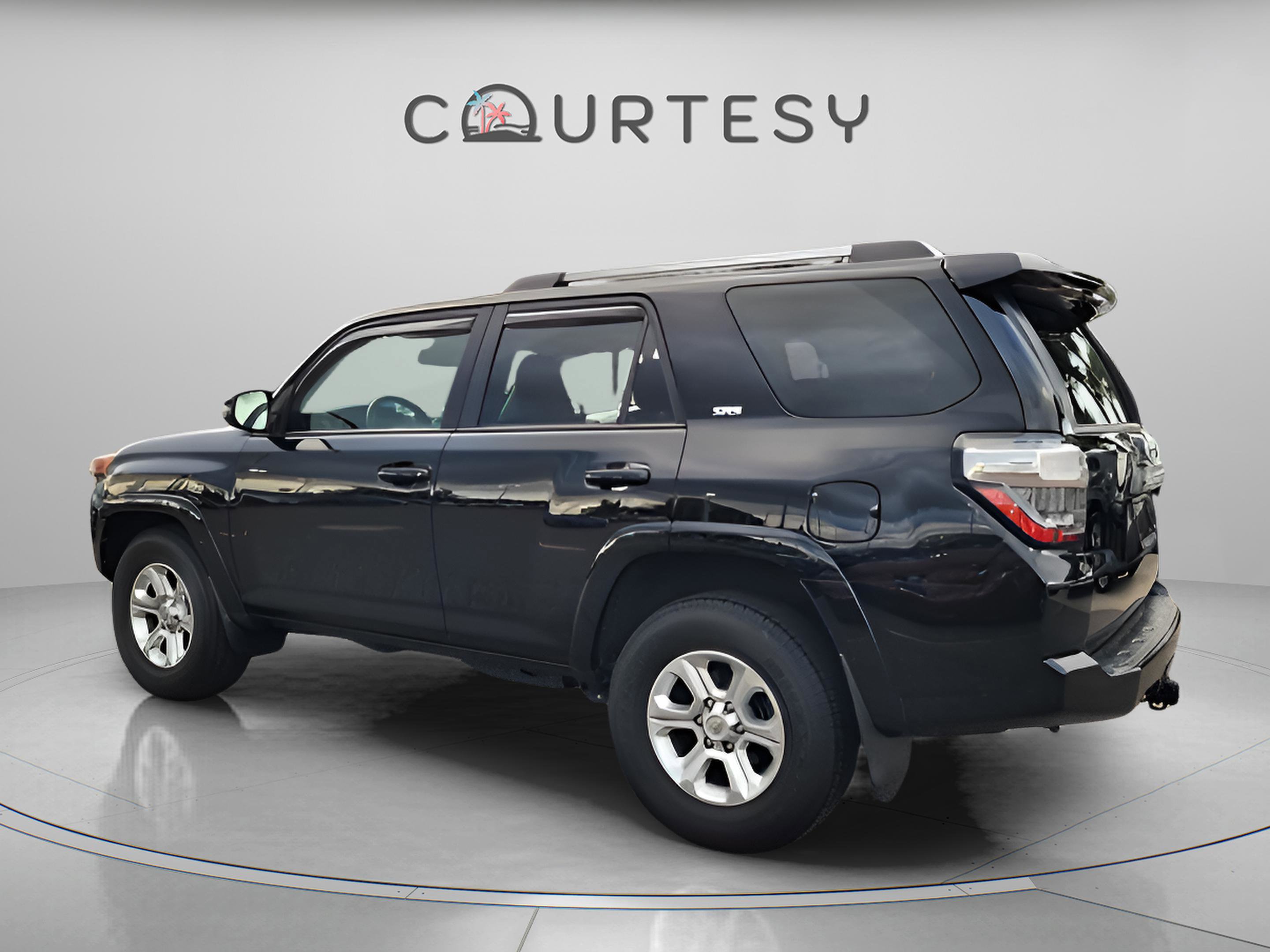 Certified 2022 Toyota 4Runner SR5 Premium image 3