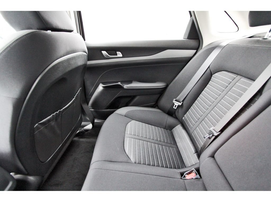 New 2026 Kia K5 LXS FWD image 11