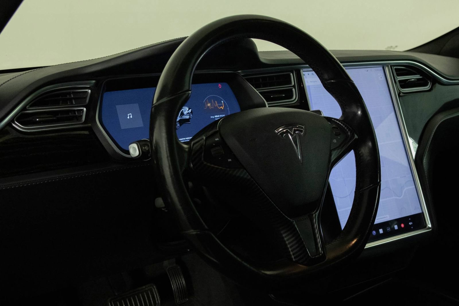 Used 2018 Tesla Model S 75D AWD/4WD image 29