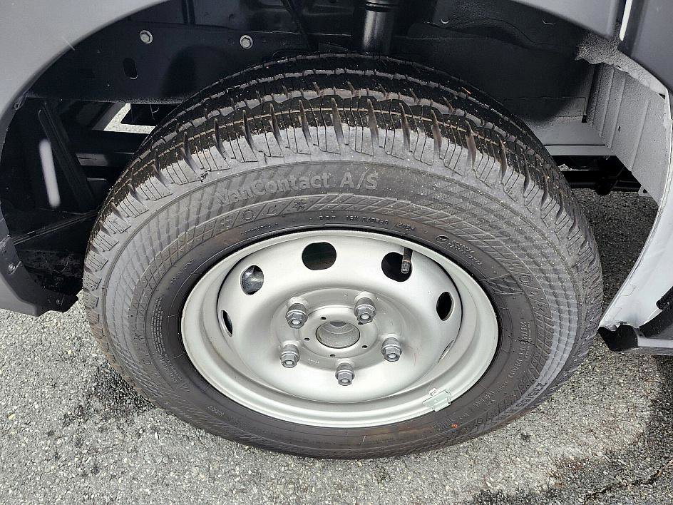 New 2024 Ford Transit 250 Low Roof w/ Load Area Protection Package image 21